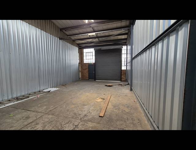 220M² STORAGE UNIT TO LET IN ISANDO
